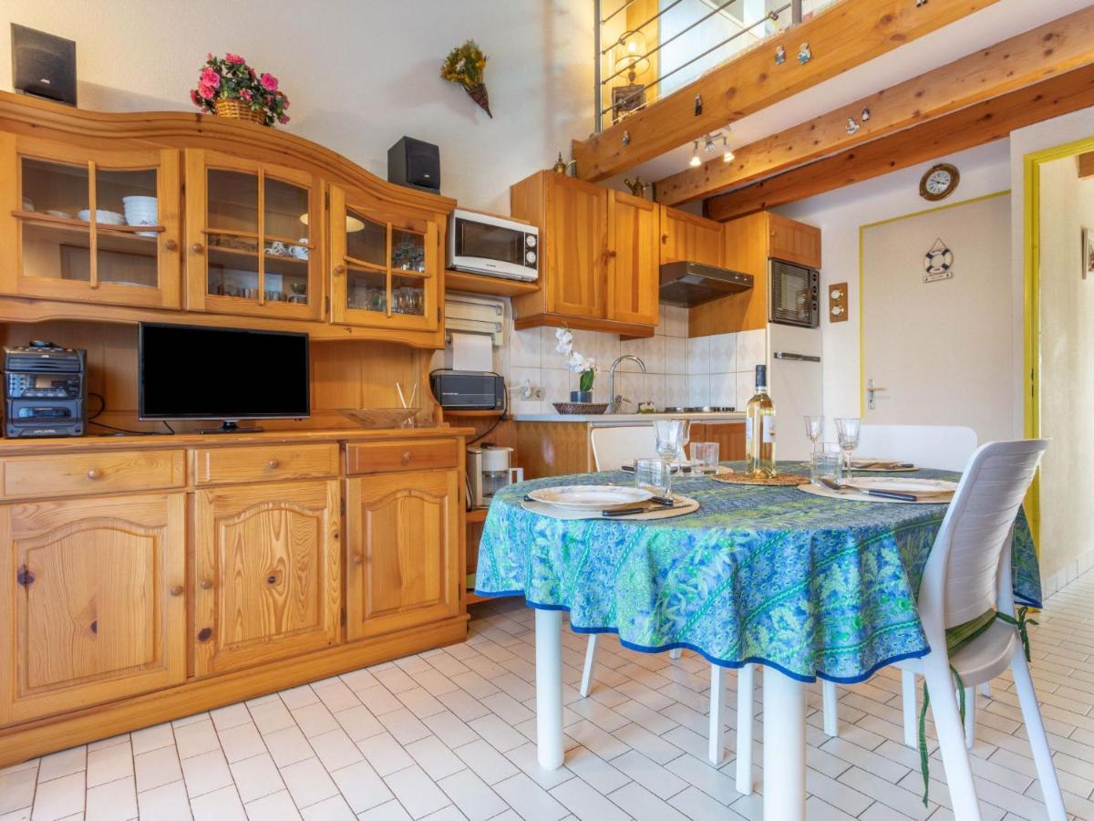 Holiday Home Le Hameau du Port Saint-Cyprien  Extérieur photo