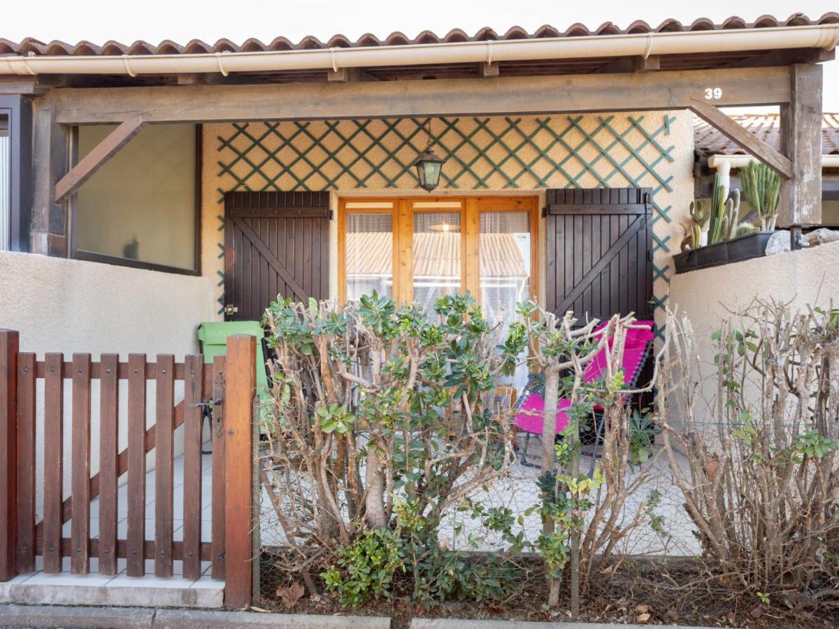 Holiday Home Le Hameau du Port Saint-Cyprien  Extérieur photo
