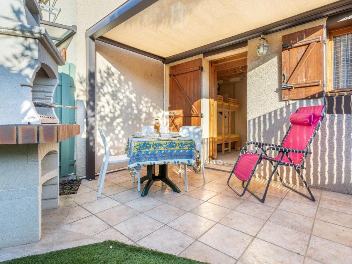 Holiday Home Le Hameau du Port Saint-Cyprien  Extérieur photo